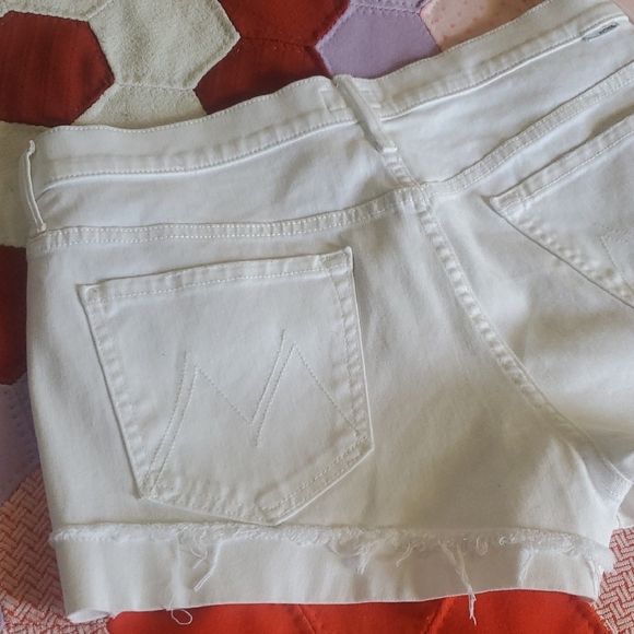 Mother Jeans The Rascal Slit Flip Short In Glass Slipper Mid Rise 2.5" I… - Picture 9 of 16